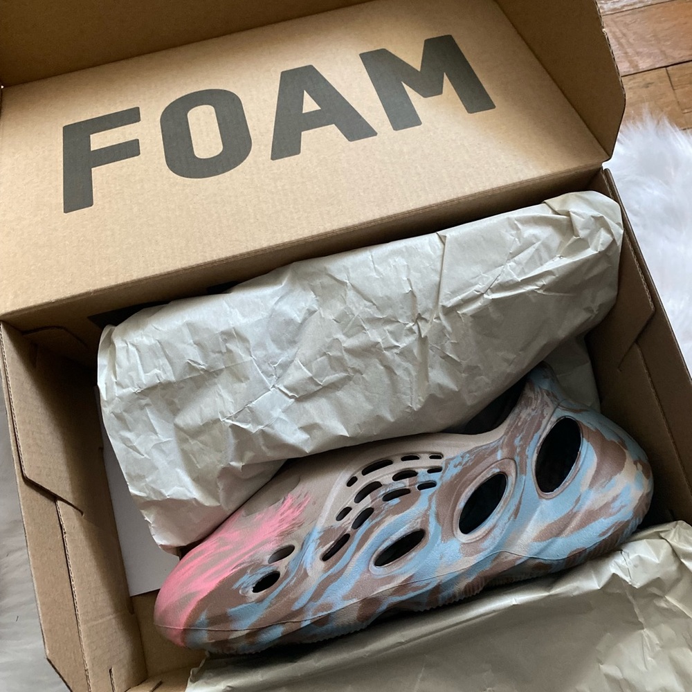 Yeezy foam runner  mx sand grey ACCEPTING OFFERS